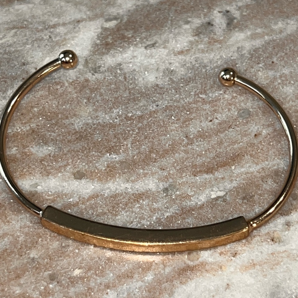 Elegant Gold tone Cuff Bracelet